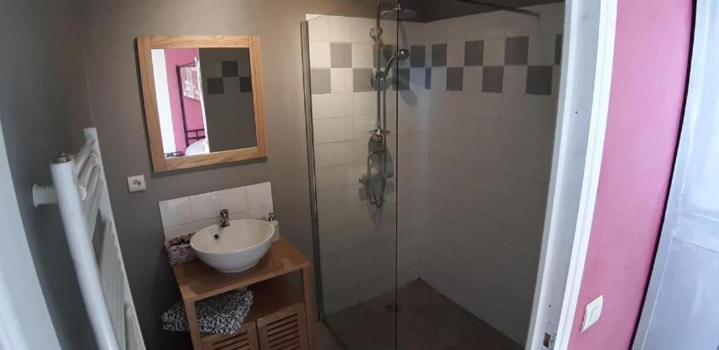 La Demeure Avesnoise Bed & Breakfast Wignehies ภายนอก รูปภาพ