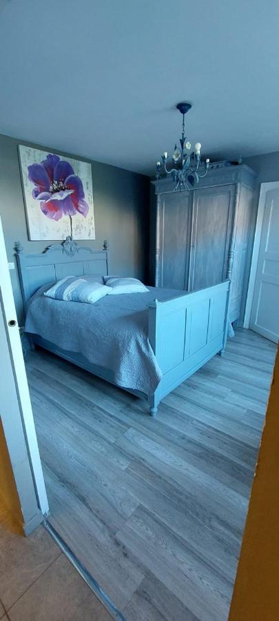 La Demeure Avesnoise Bed & Breakfast Wignehies ภายนอก รูปภาพ