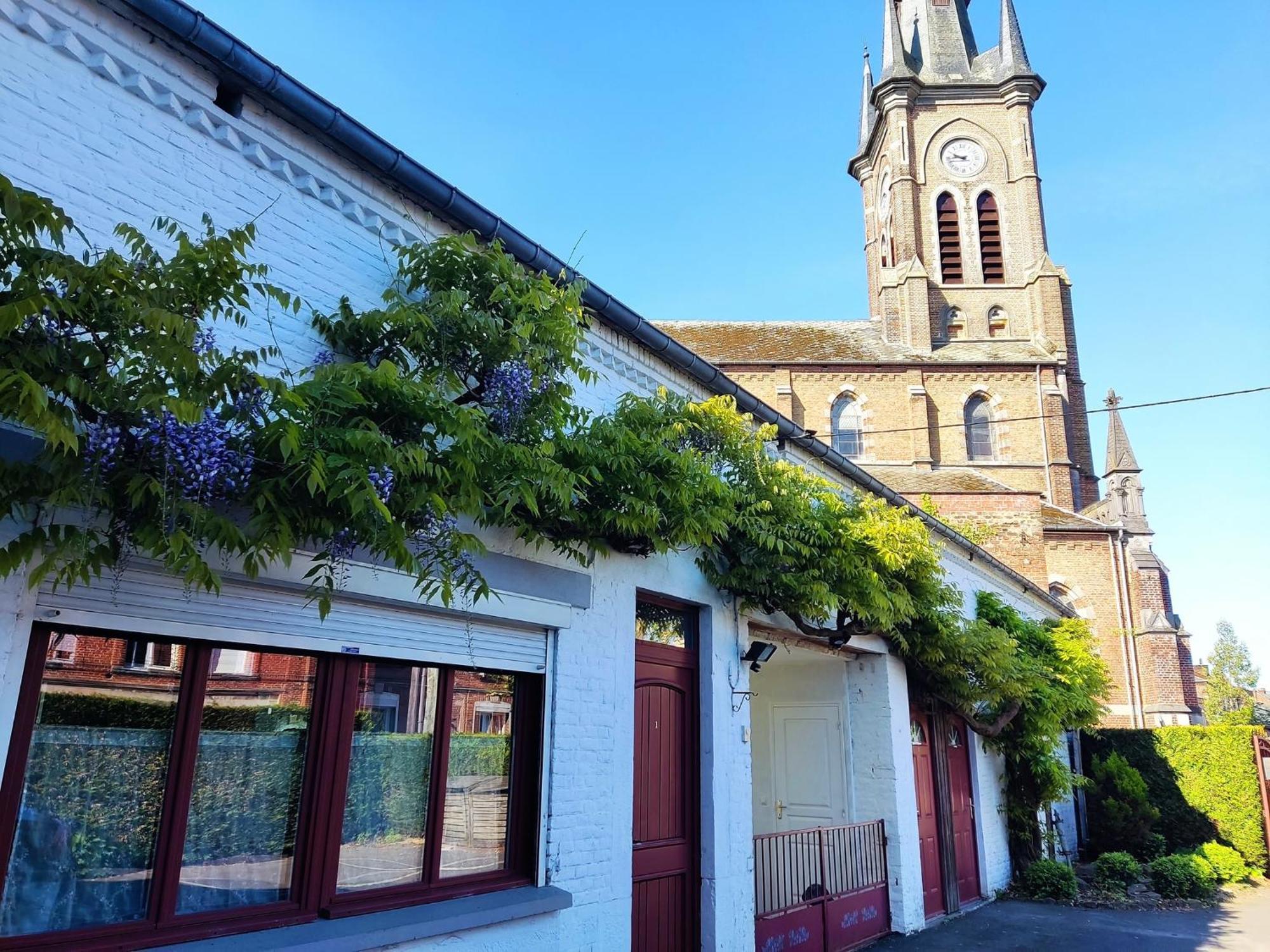 La Demeure Avesnoise Bed & Breakfast Wignehies ภายนอก รูปภาพ