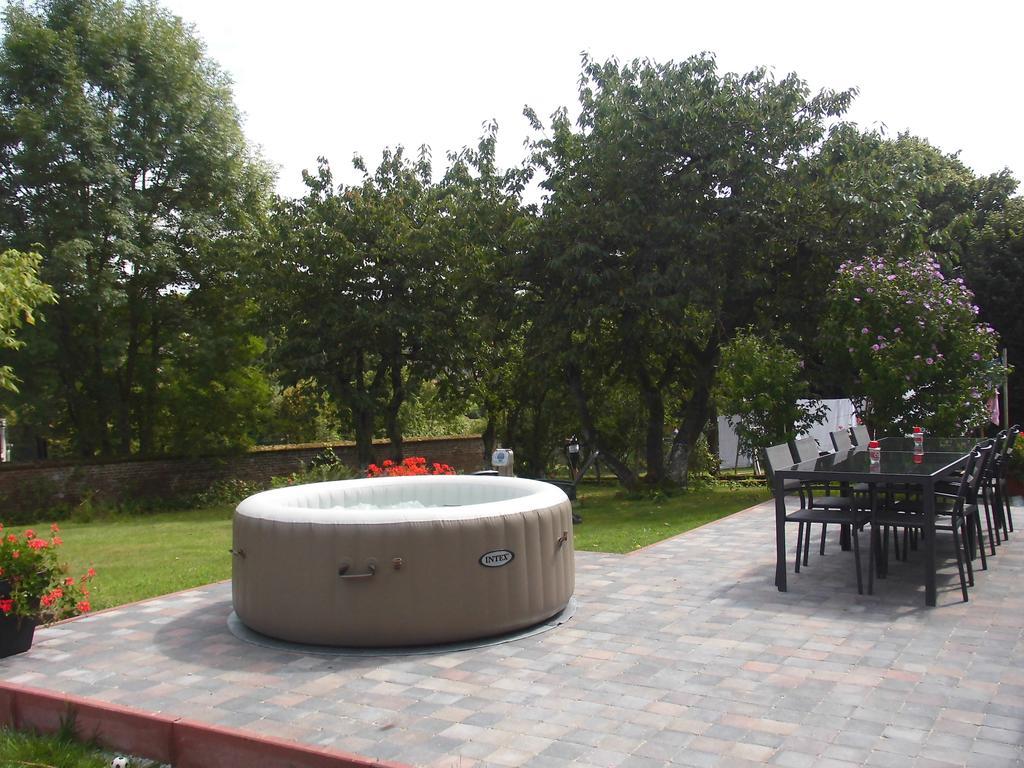 La Demeure Avesnoise Bed & Breakfast Wignehies ภายนอก รูปภาพ