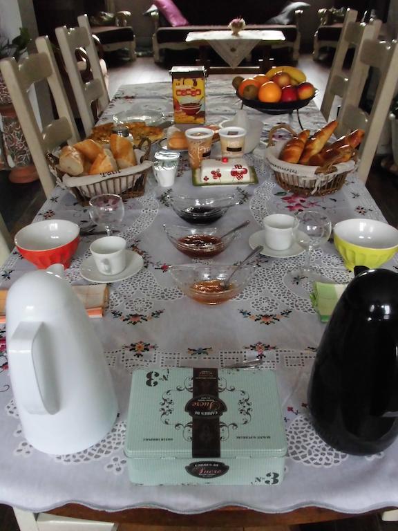 La Demeure Avesnoise Bed & Breakfast Wignehies ภายนอก รูปภาพ